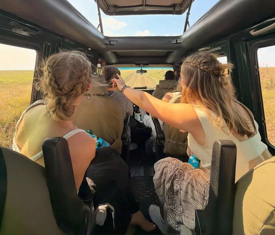 4-day Serengeti and Ngorongoro Crater mid-range safari